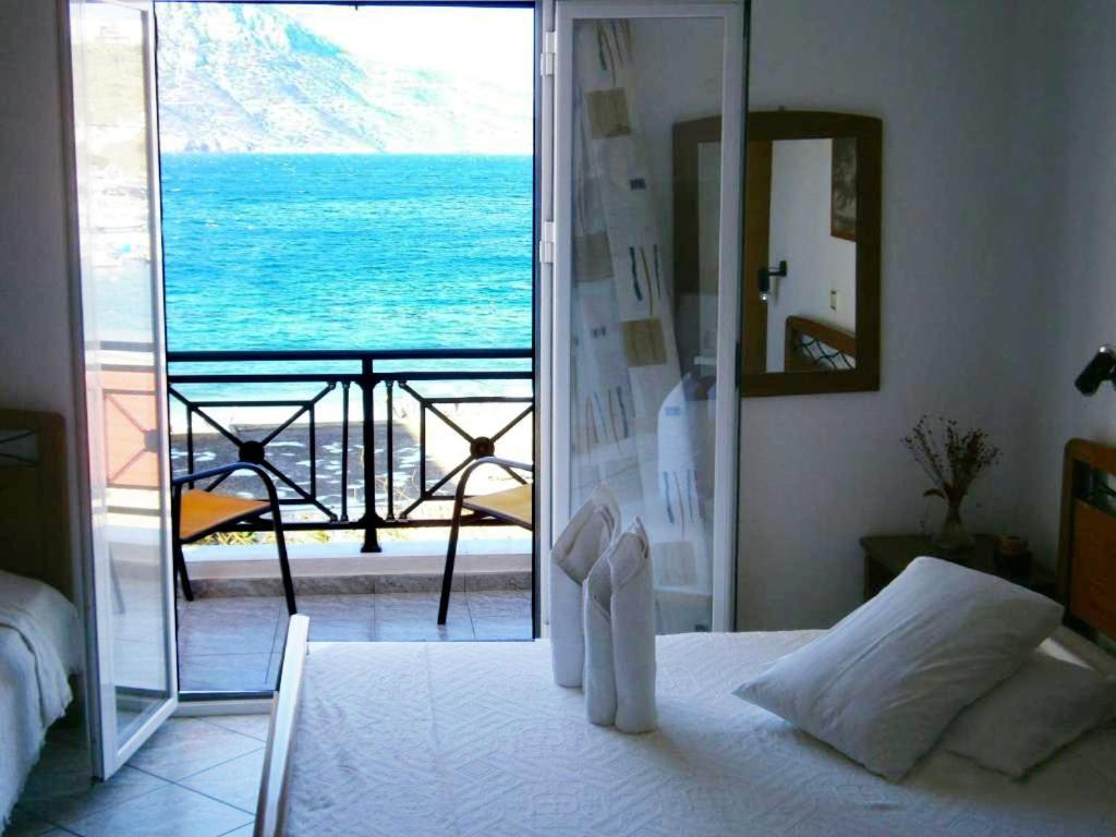 Aparthotel Costareli Fourni Ikarias Exteriér fotografie