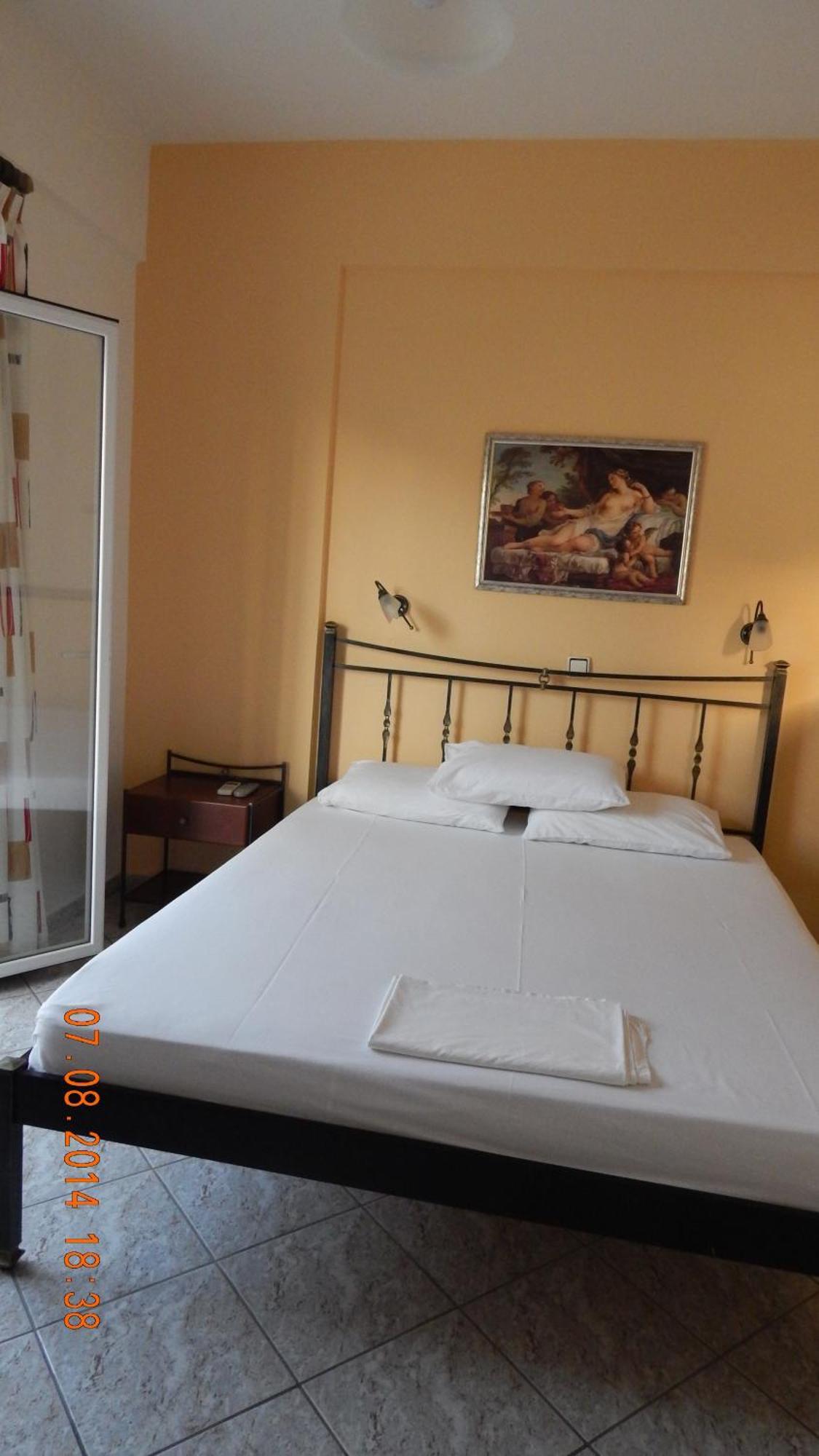 Aparthotel Costareli Fourni Ikarias Pokoj fotografie