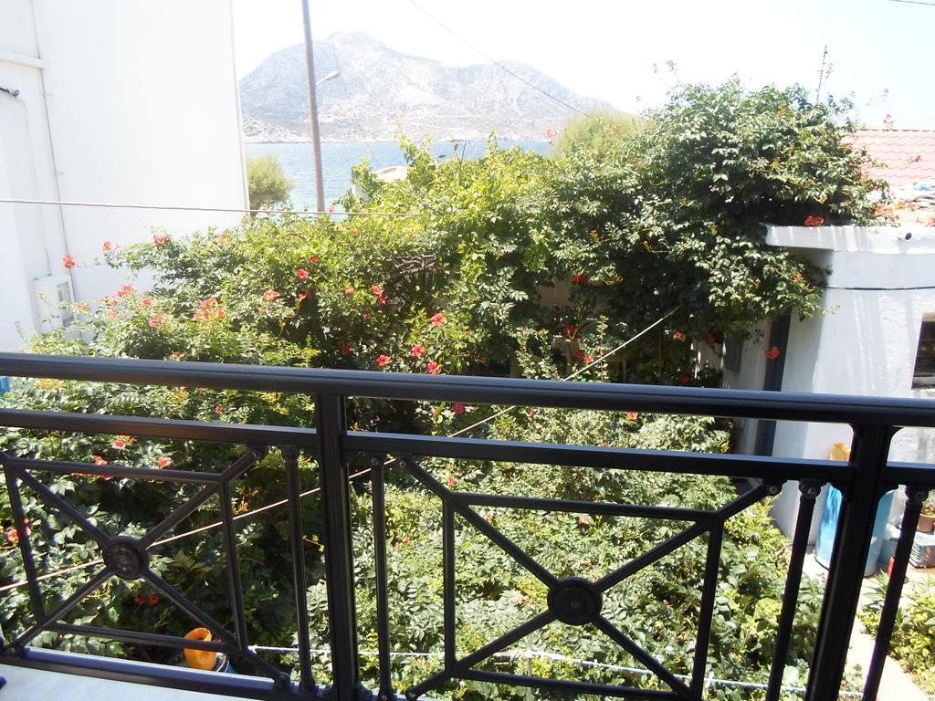 Aparthotel Costareli Fourni Ikarias Exteriér fotografie