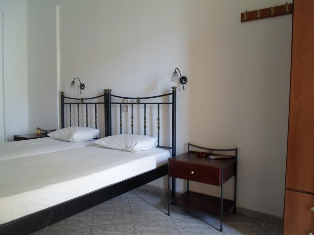 Aparthotel Costareli Fourni Ikarias Exteriér fotografie